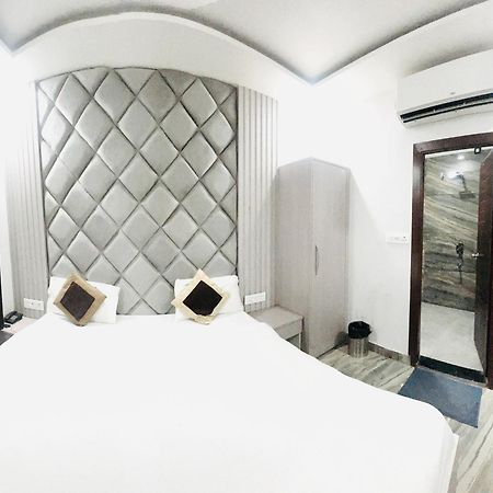 Hotel Green Apple Bareilly Luaran gambar