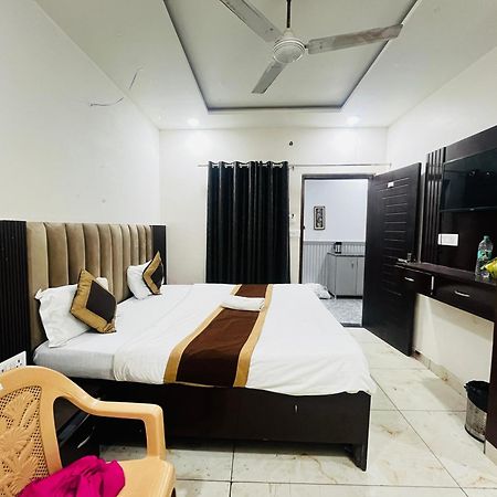 Hotel Green Apple Bareilly Luaran gambar