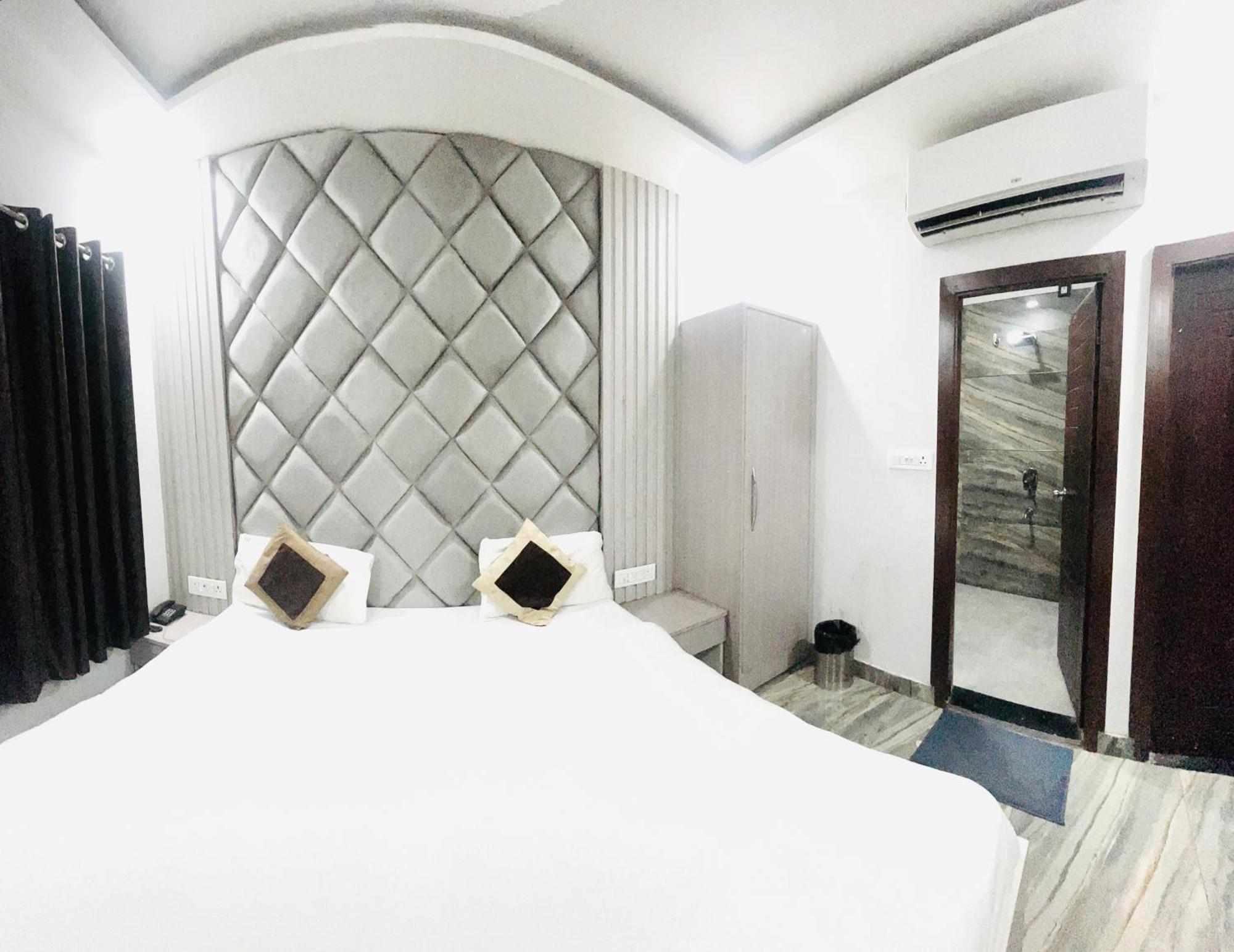 Hotel Green Apple Bareilly Luaran gambar