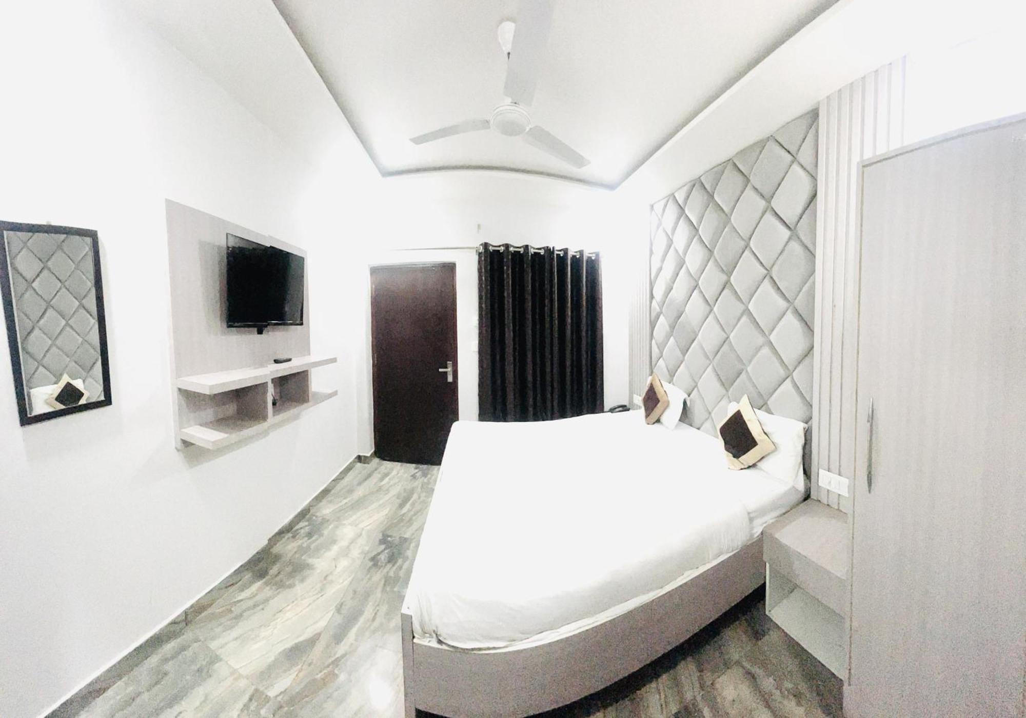 Hotel Green Apple Bareilly Luaran gambar