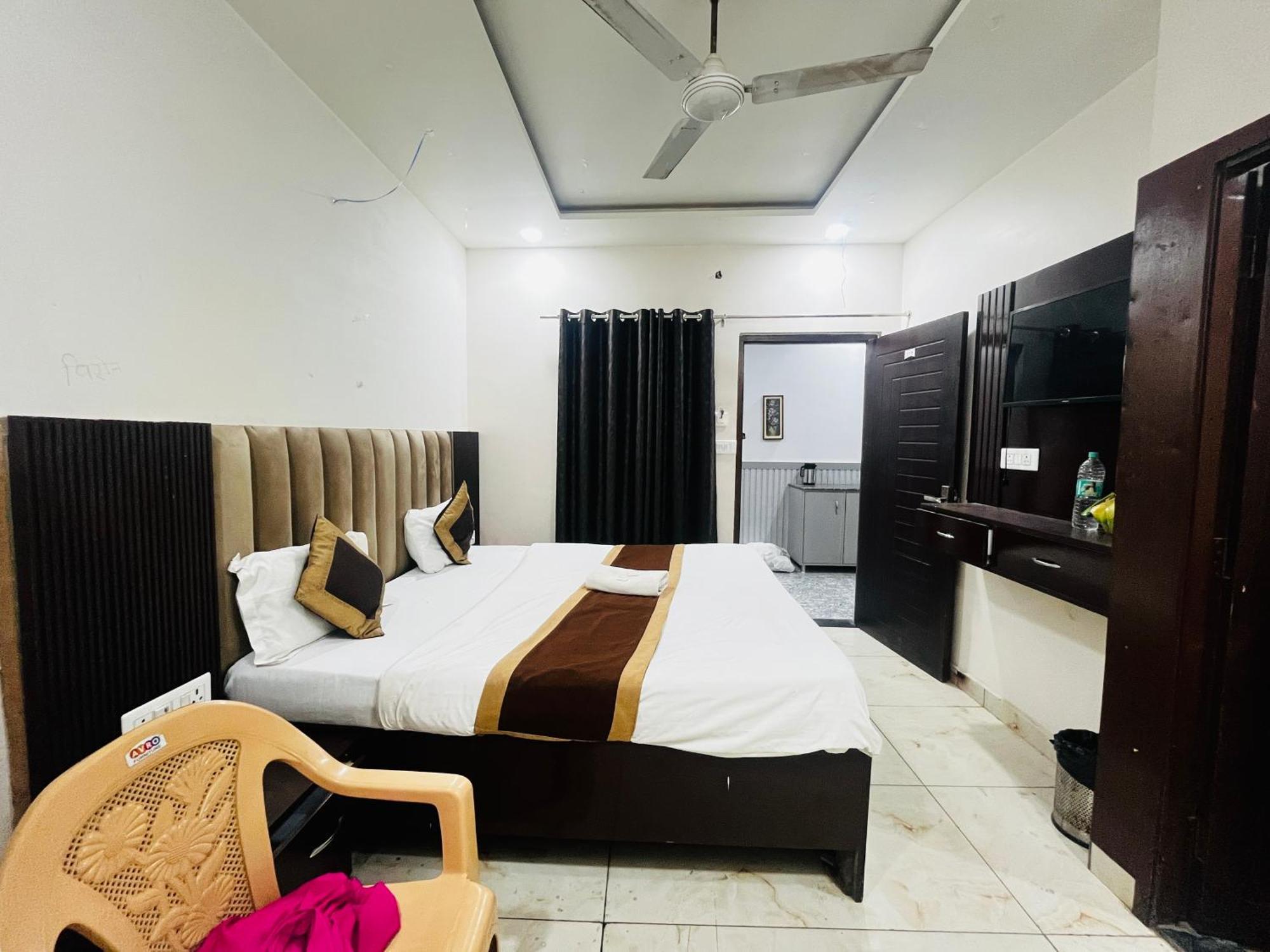 Hotel Green Apple Bareilly Luaran gambar